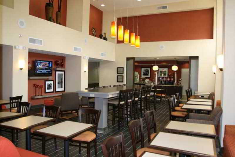 Hampton Inn & Suites Conroe I 45 North Restoran gambar